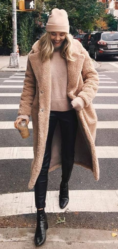 16 Teddy Coat Outfit Ideas That Are Super Cozy - Society19 .