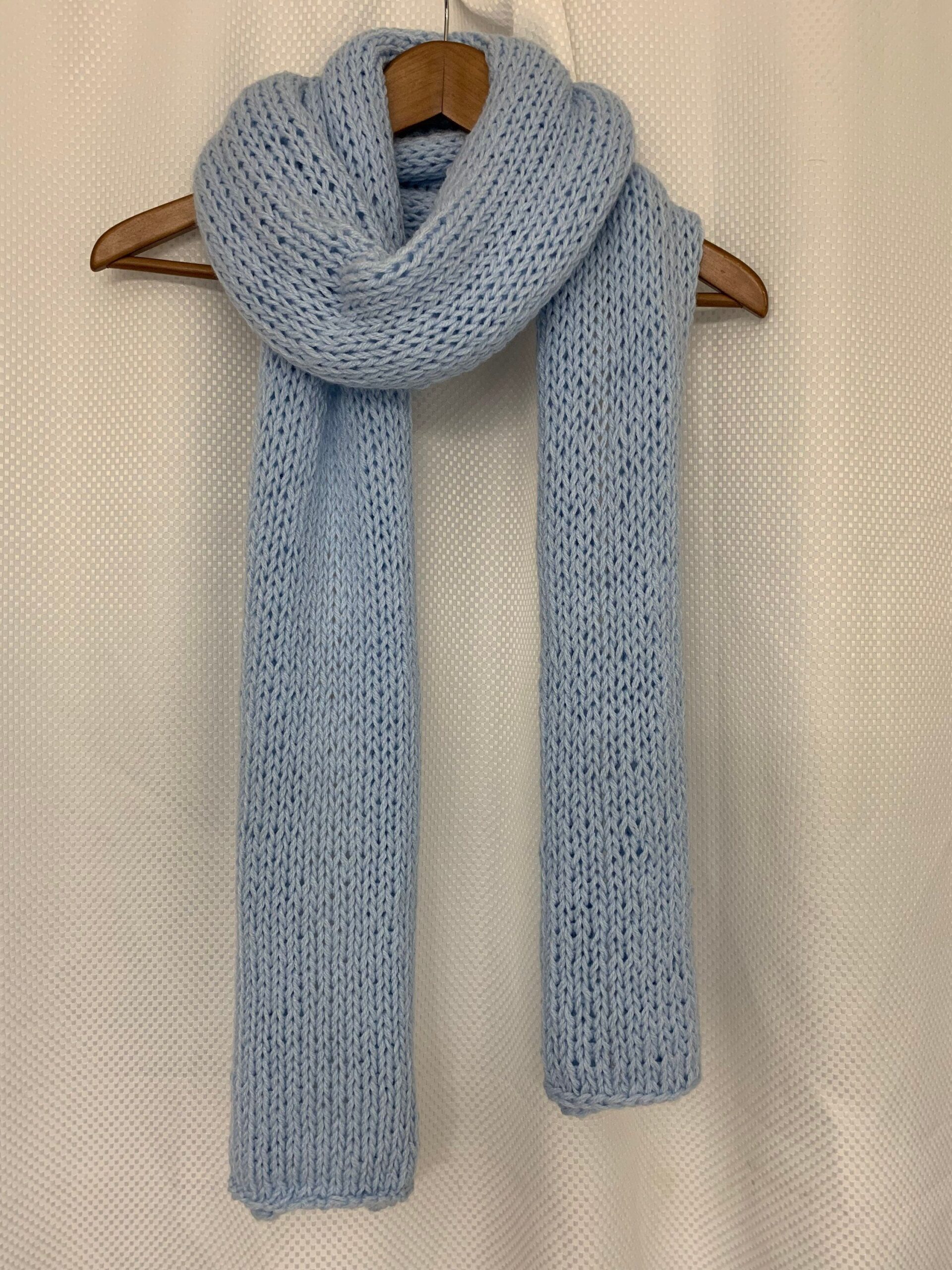 Fashionable blue scarfs for a beautiful
look