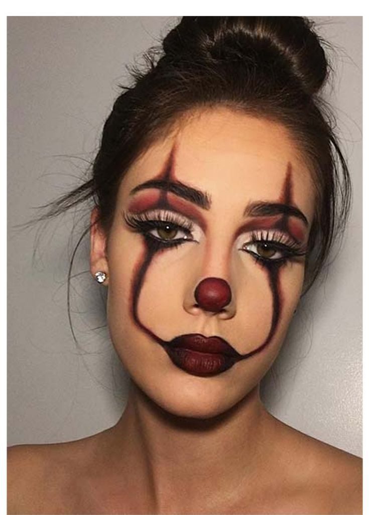 Get Spooky with Halloween Makeup: Creepy
and Creative