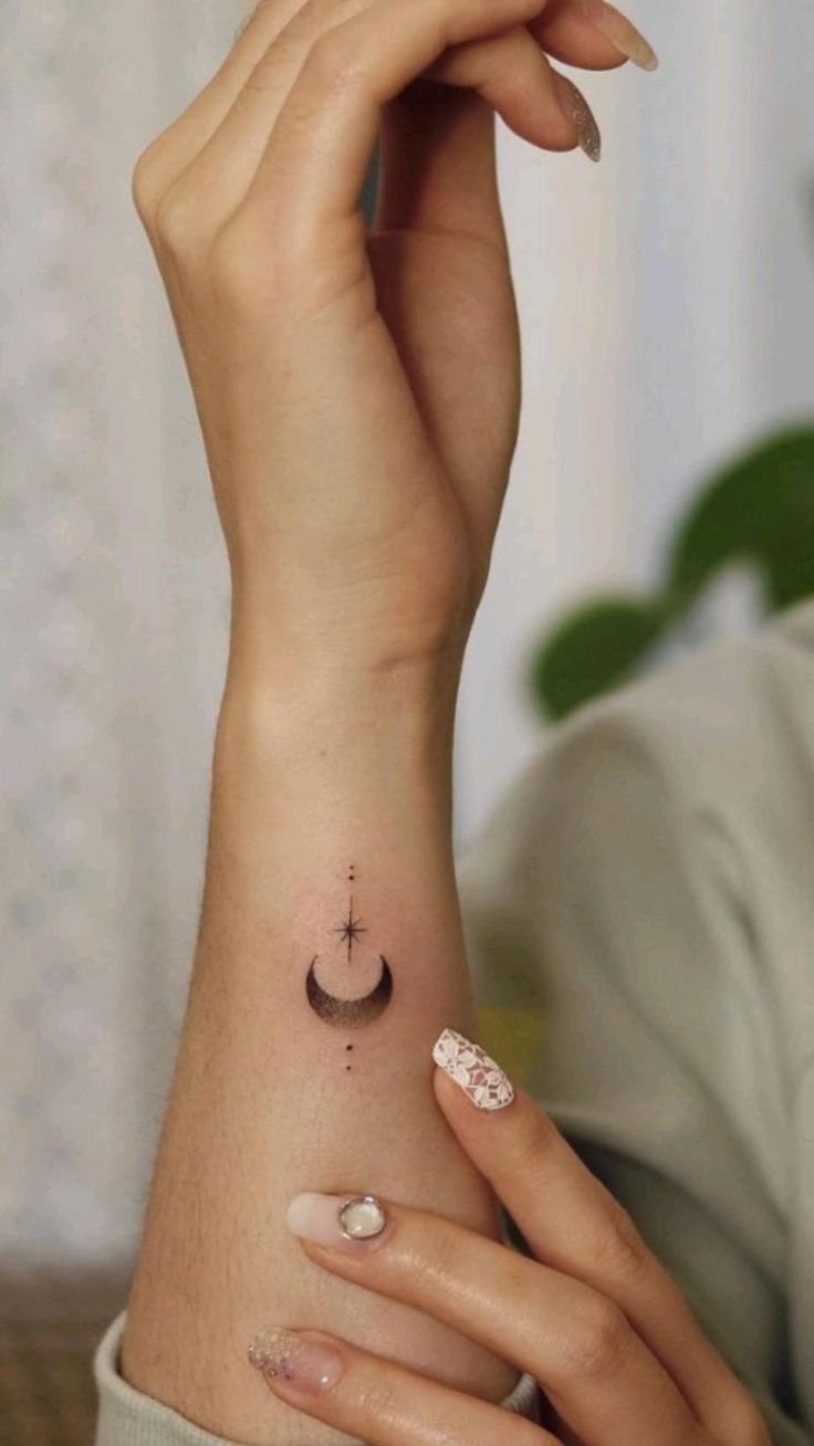 Delicate Tiny Tattoos for Woman