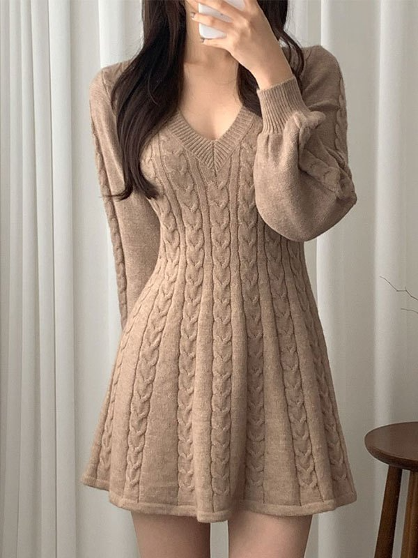 Trendy and warm knitted dress for women