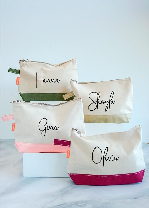 1696865008_personalized-bags.jpg
