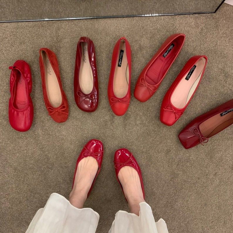 The Best Red Flats to Add to Your Shoe
Collection