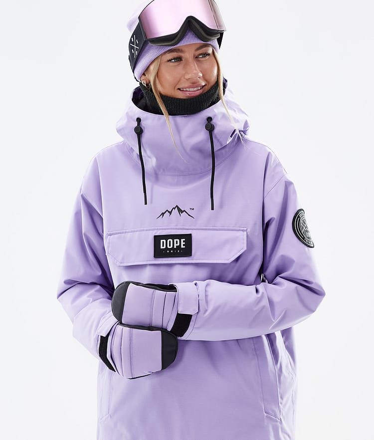 Stay Warm and Dry on the Slopes:
Snowboarding Jacket Tips