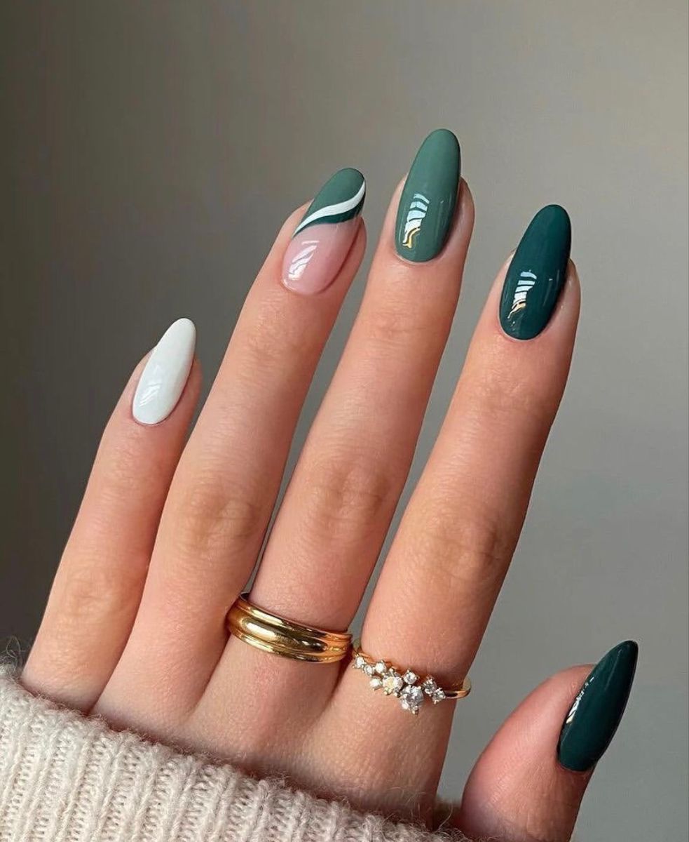 Trendy Teal Nail Designs to Try Right Now