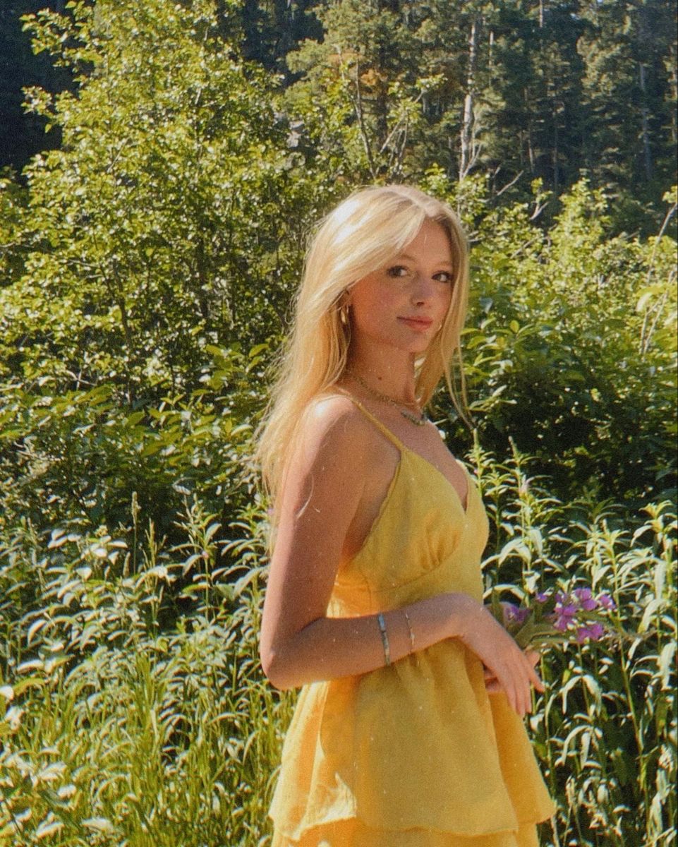 Embracing Summer Vibes: The Yellow
Sundress