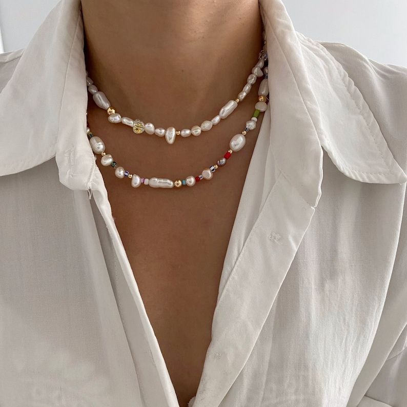 Unique and Eye-catching: Creative Pearl
Necklace Designs