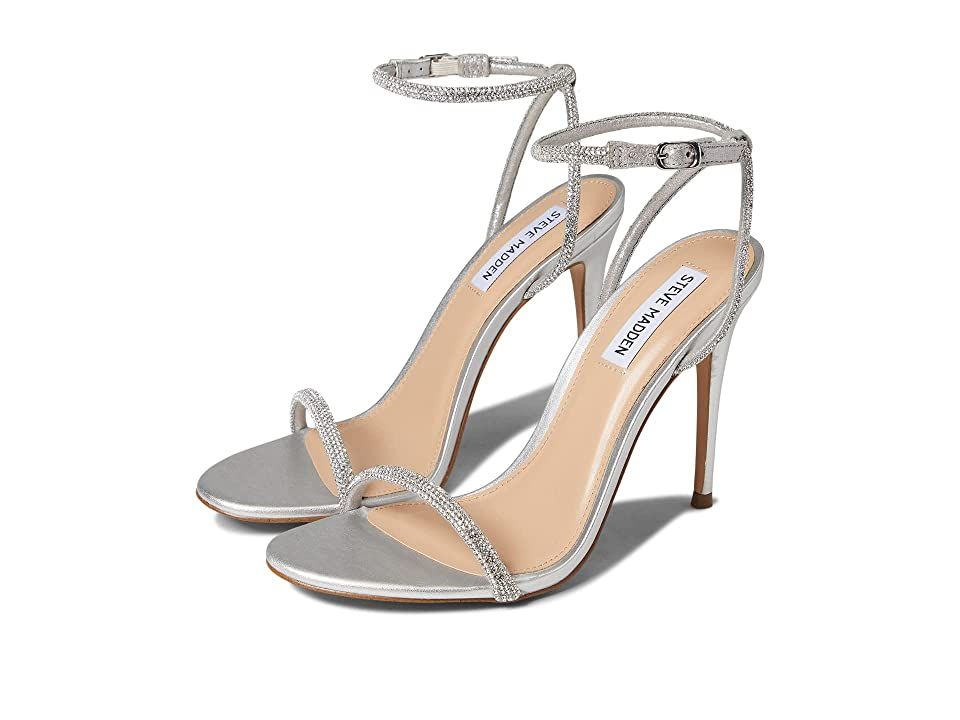 Silver prom shoes for a perfect night