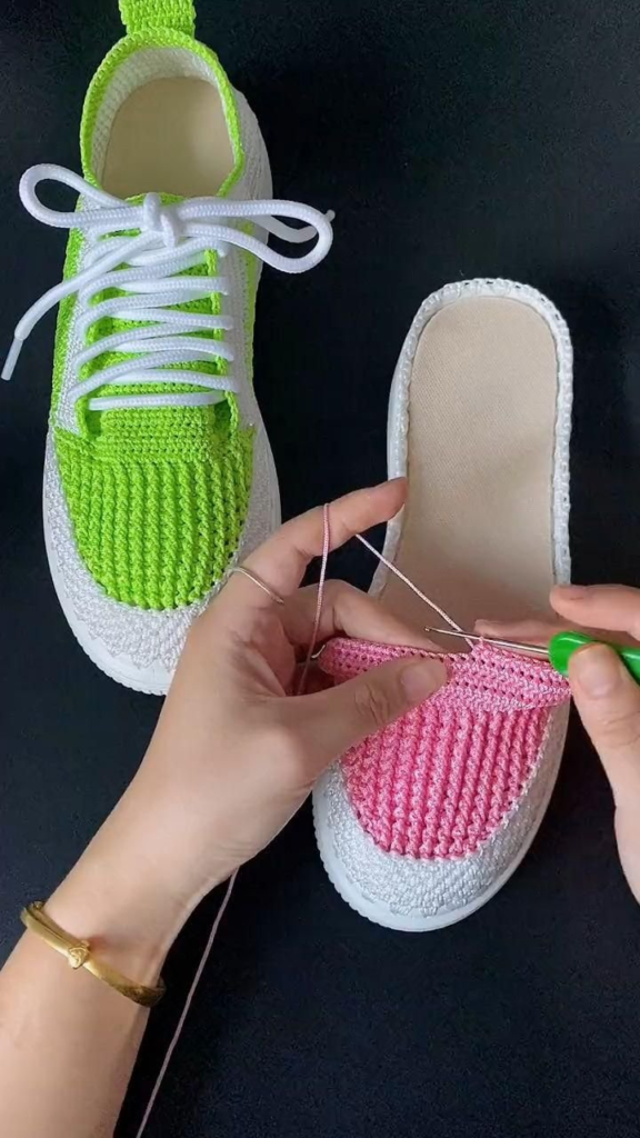 1696875162_Crochet-Shoes.png