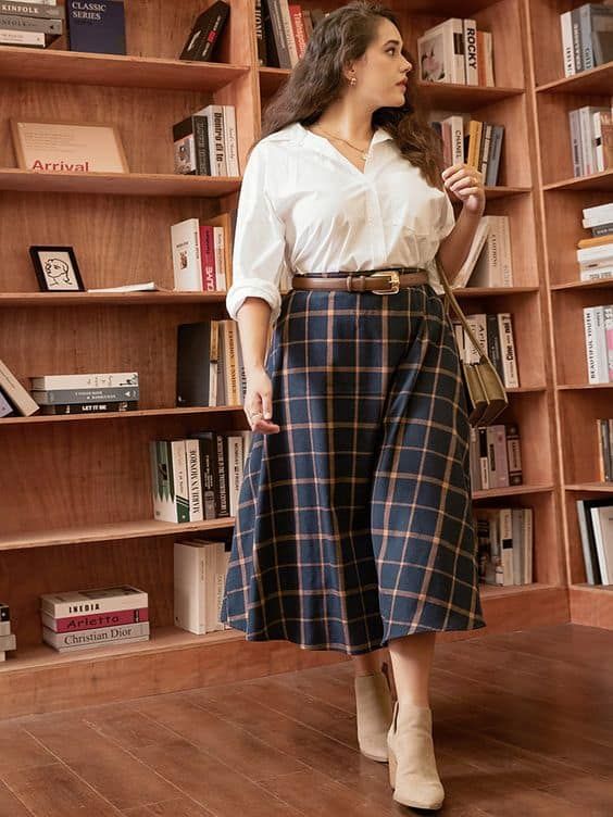 Plus Size Skirts: Look Perfect