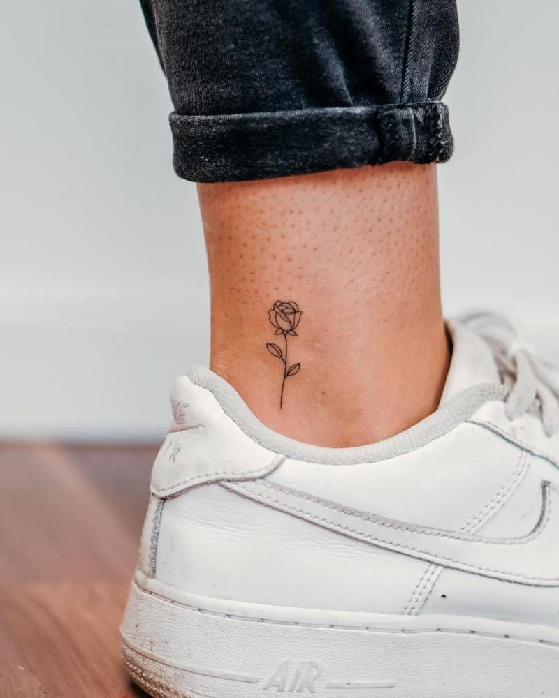 Meaningful Small Rose Tattoos: Symbolism
and Significance