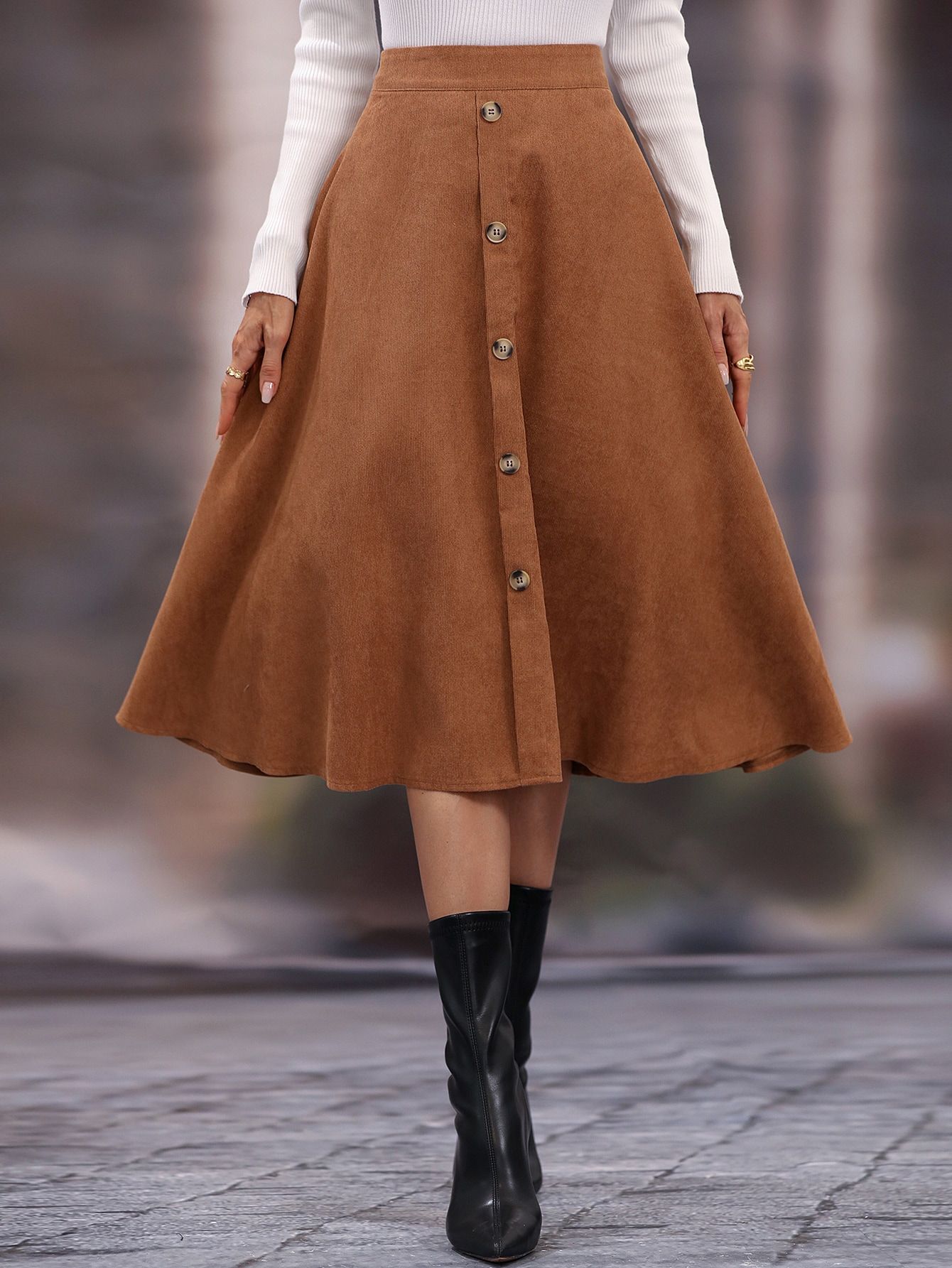Stylish Button Front Skirt Outfits