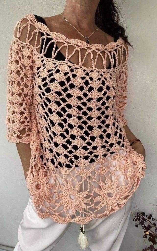 Crochet tunic: Perfect for every occasion