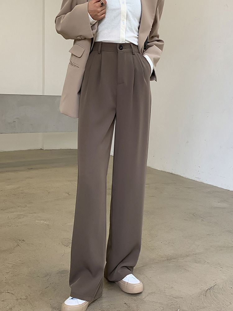 Ladies trousers for the holidays