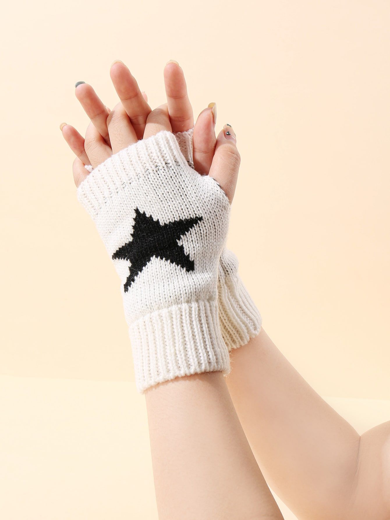 Crochet Gloves – for All Seasons