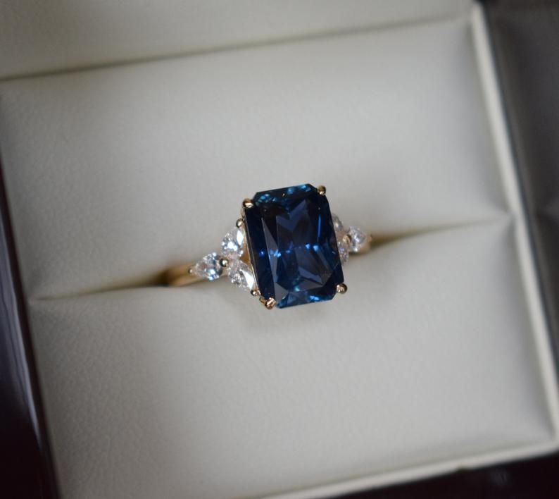 Sapphire Ring Designs