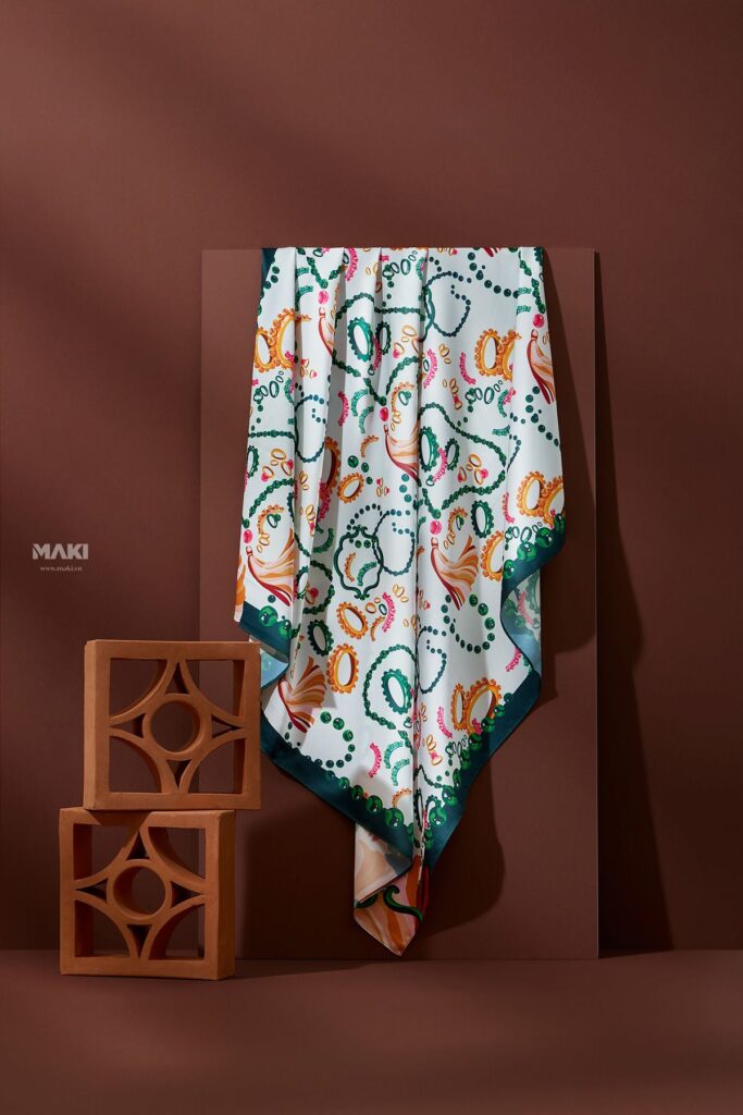 1696885139_Scarf-Designs.jpg