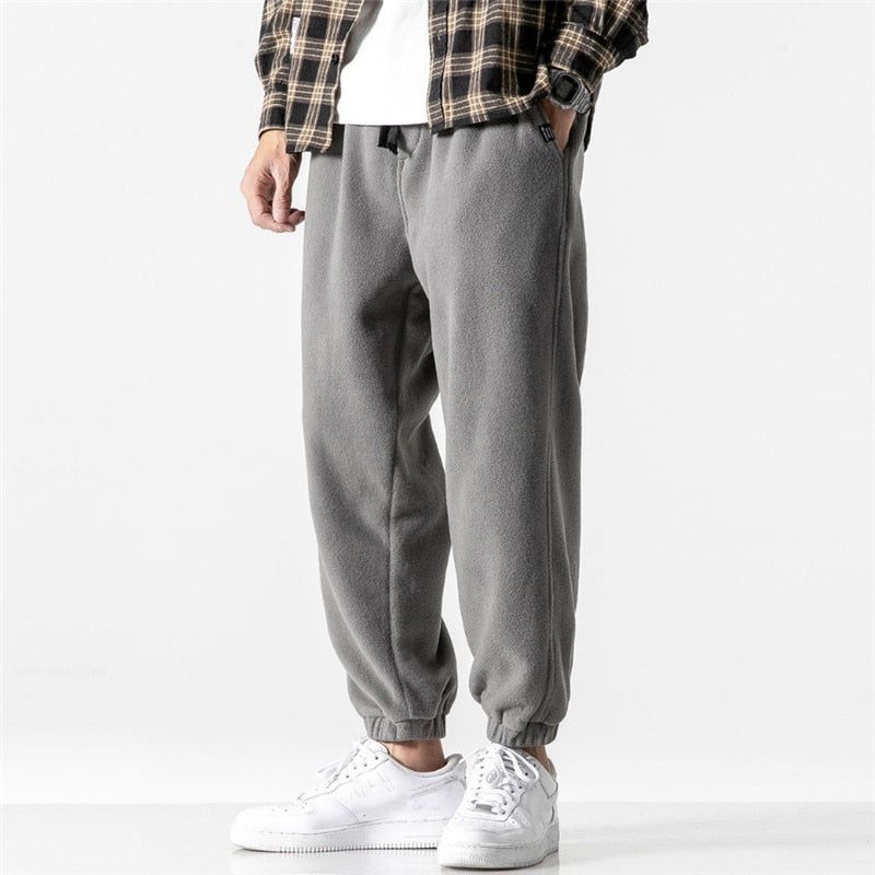 Fashion change the living lifestyle: go
for sweatpants for men