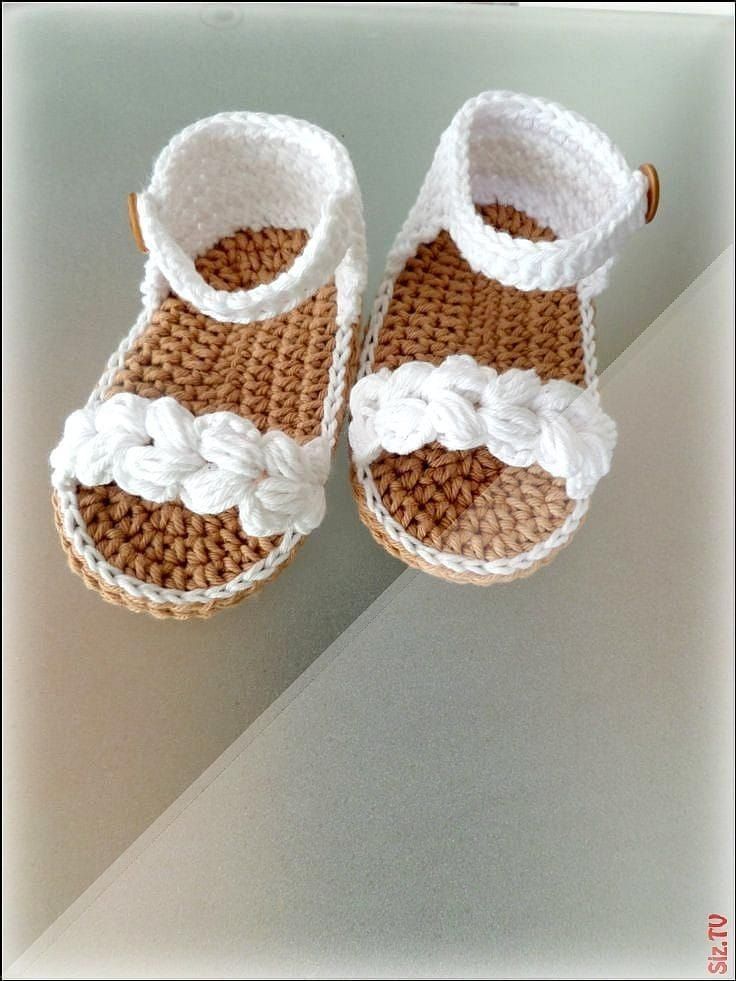 Crochet Shoes make pretty little boots