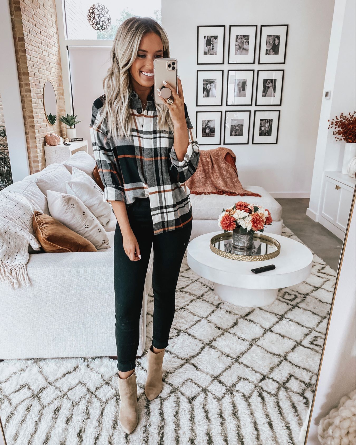 From Day to Night: Flawless Flannel Shirt
Outfits