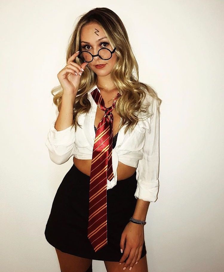 Spellbinding Harry Potter Halloween
Costumes for Fans of All Ages