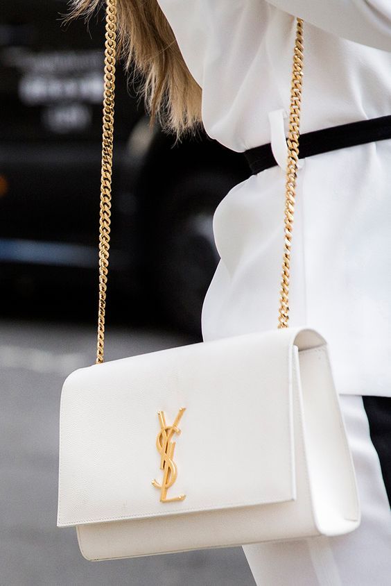 Add stylish white handbags to your
fashion collection