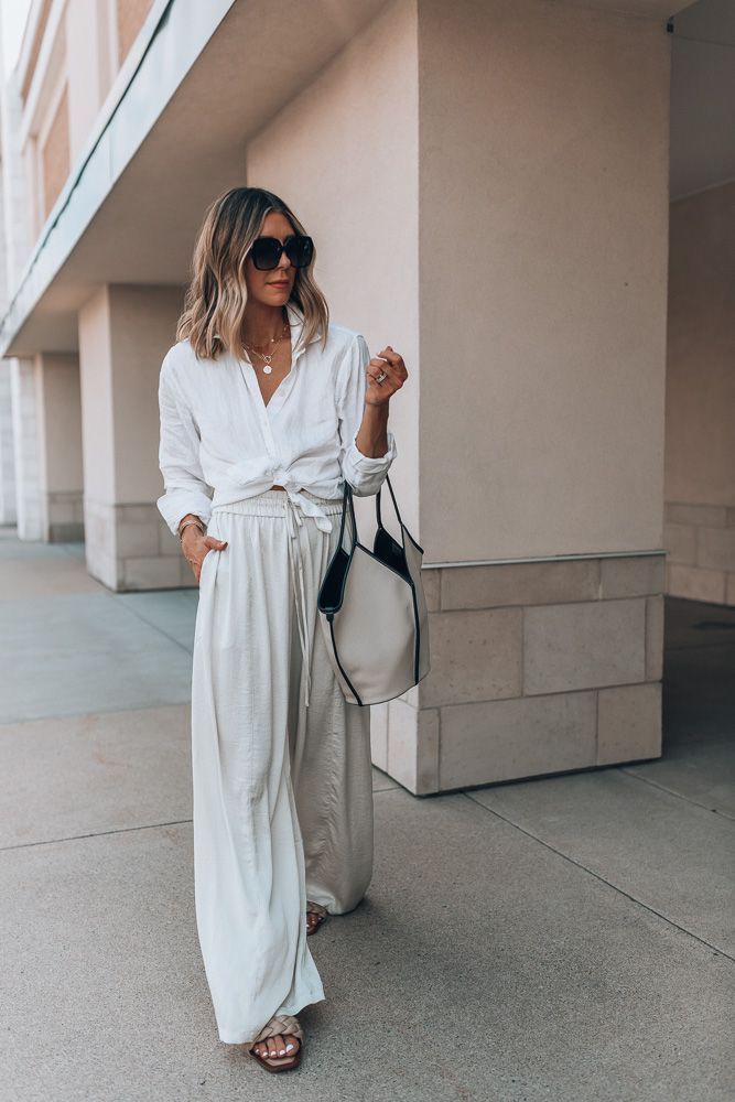 Styles to make by wearing white trousers