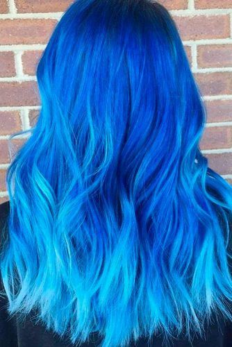 Bold and Beautiful: Blue Hairstyles to
Make a Statement