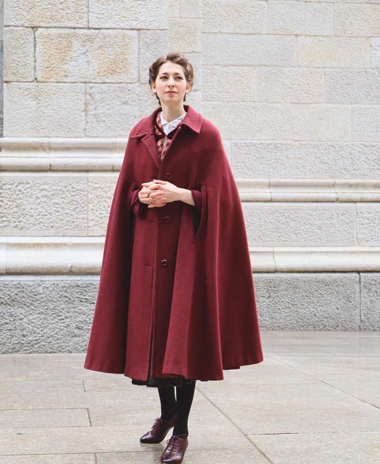 Trendy ideas to wear cape coats with your
outfit