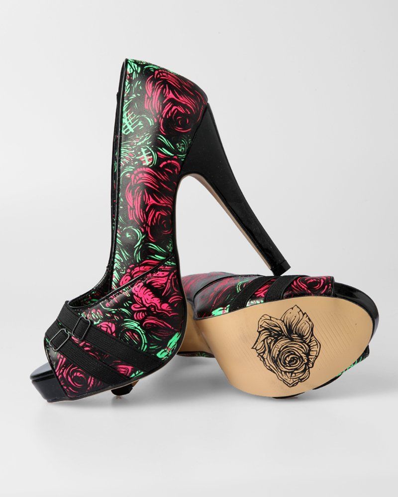 Be adventurous with iron fist heels with
desired color schemes