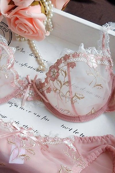 Comfortable and stylish lace lingerie