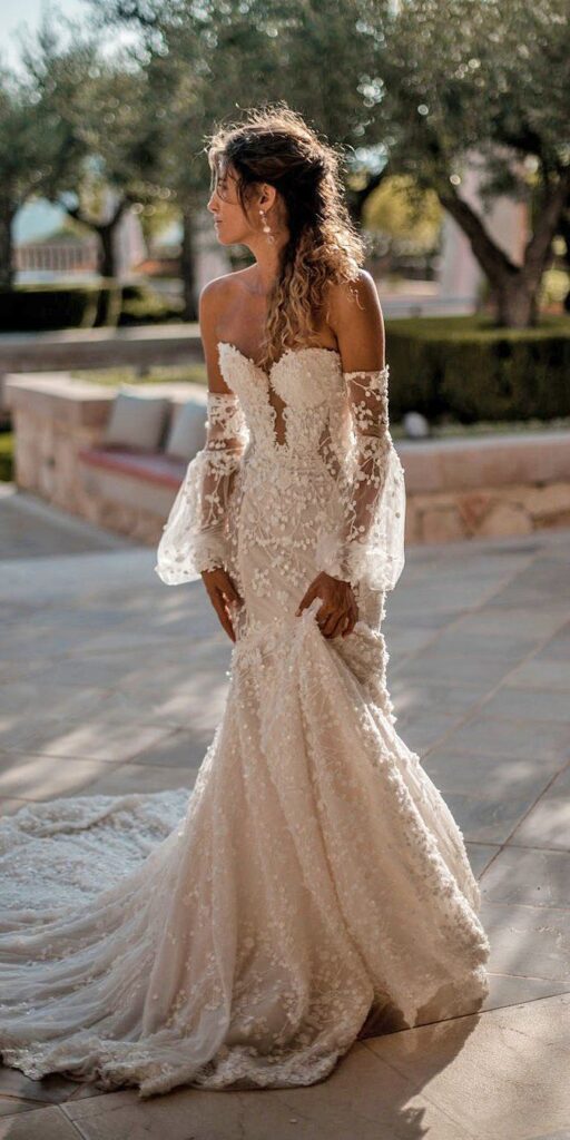 1696893008_Mermaid-Wedding-Dresses.jpg