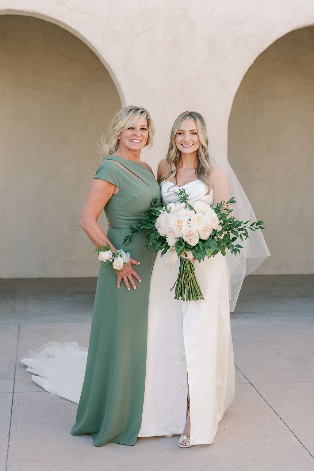 The perfect design and size for mother of
the bride dresses