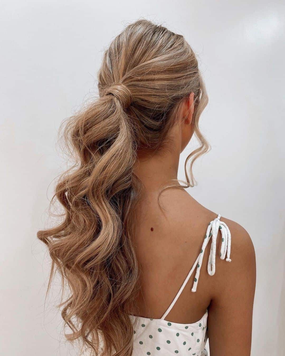 Step-by-Step Guide to DIY Prom Hairstyles