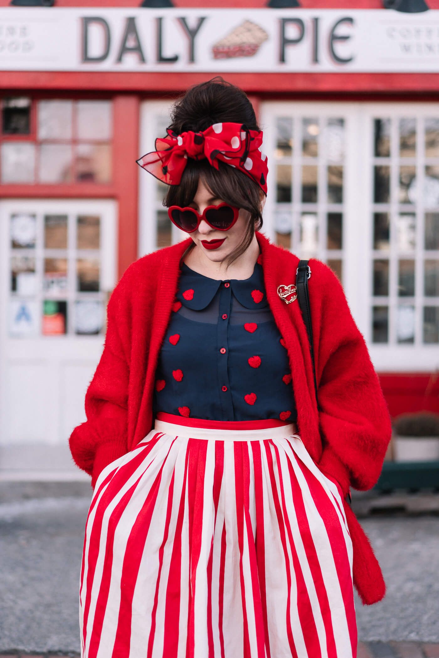 How to Style a Red and White Polka Dot
Skirt