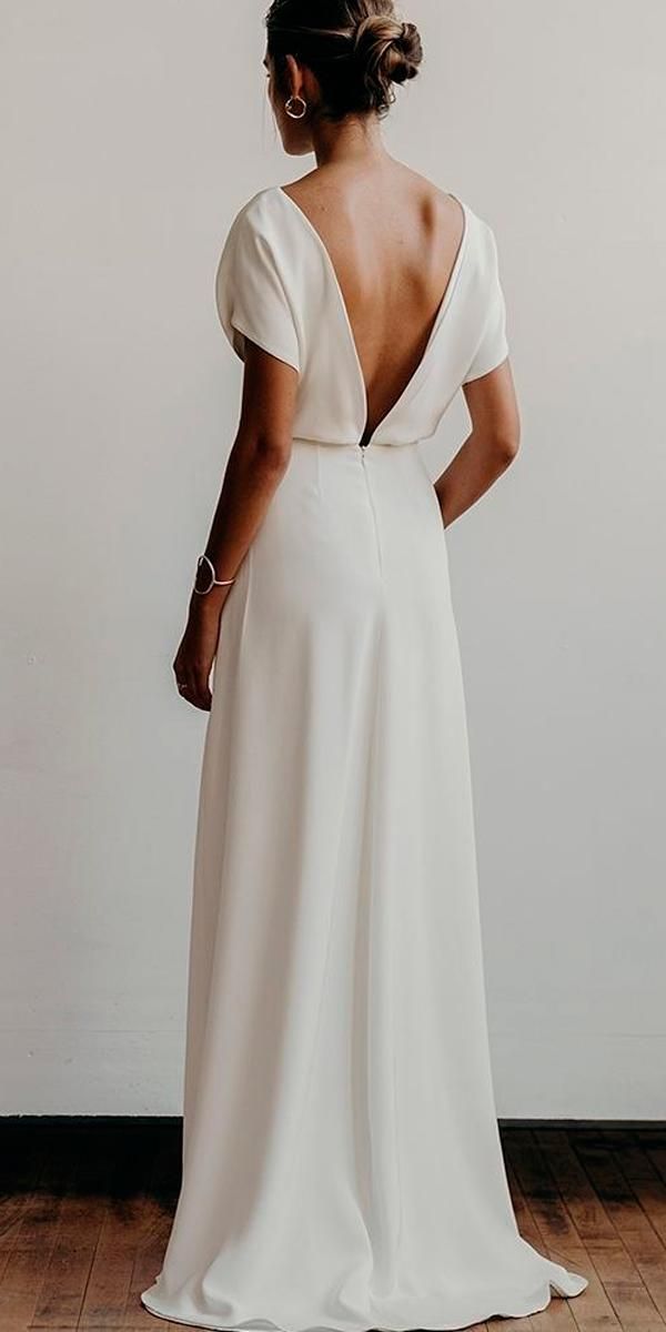 Effortless Chic: Embracing Simple Wedding
Dresses