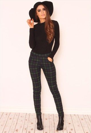 The Timeless Trend: Why Tartan Trousers
Are a Must-Have in Your Wardrobe