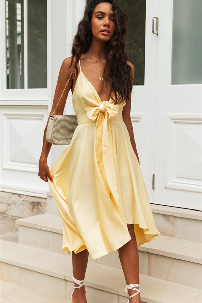 How to Style a Yellow Sundress for Every
Occasion