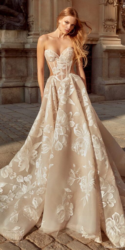 1696894749_Ball-Gown-Wedding-Dresses.jpg