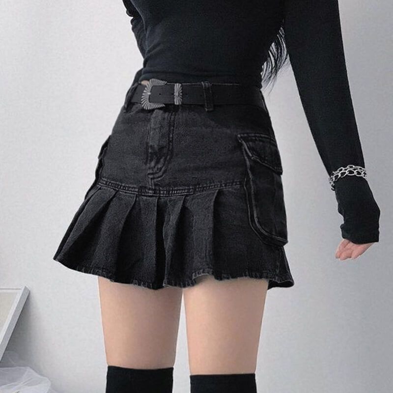 Go with the Black denim skirt trend