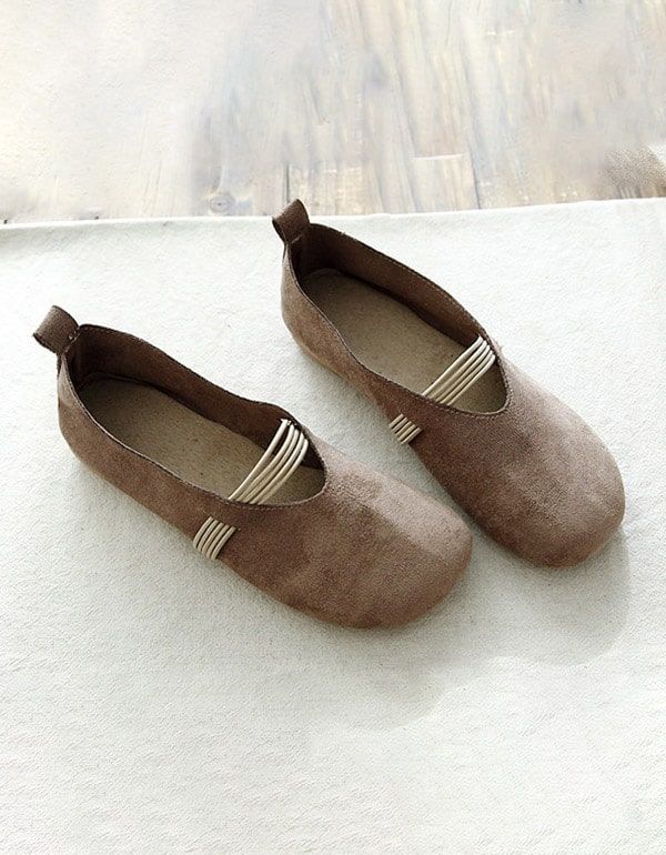 Beautiful and designable flat shoes for
women