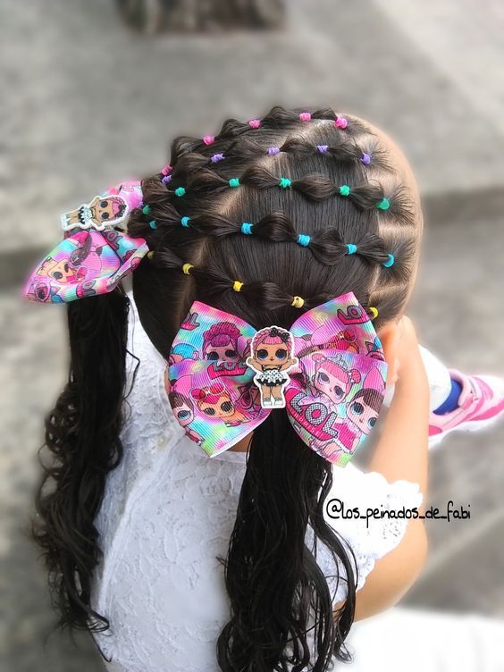 1696896016_Hairstyles-With-Rubber-Band.jpg