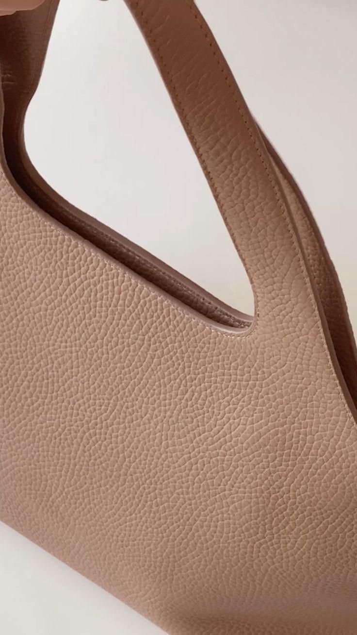 A brief guidance for the leather bags