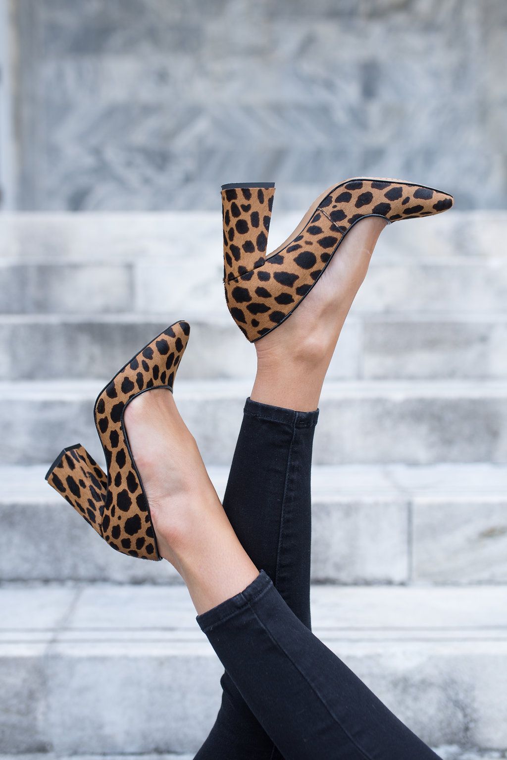 How to Incorporate Leopard Pumps Into
Your Wardrobe