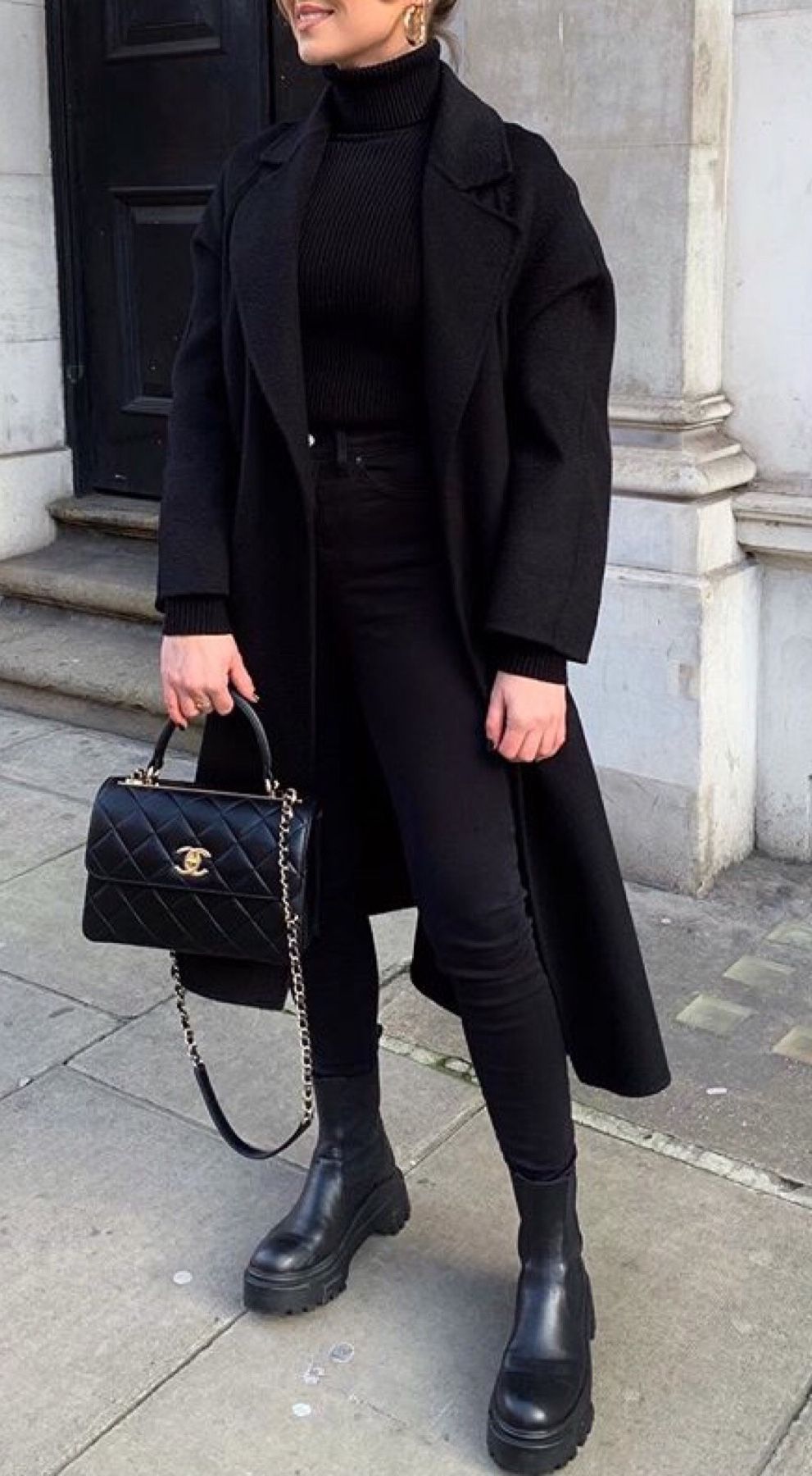 Stylish Ways to Wear a Long Black Coat