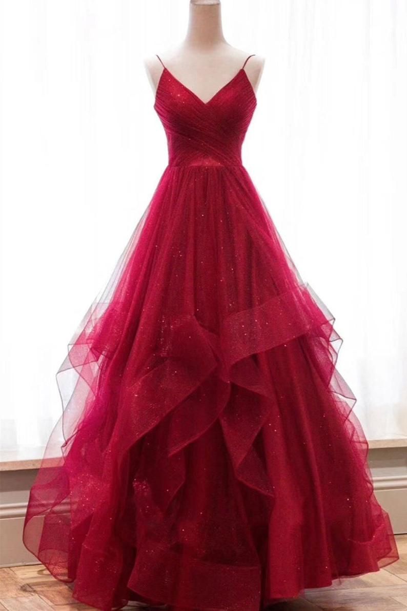 Red Prom dresses: Look Awesome