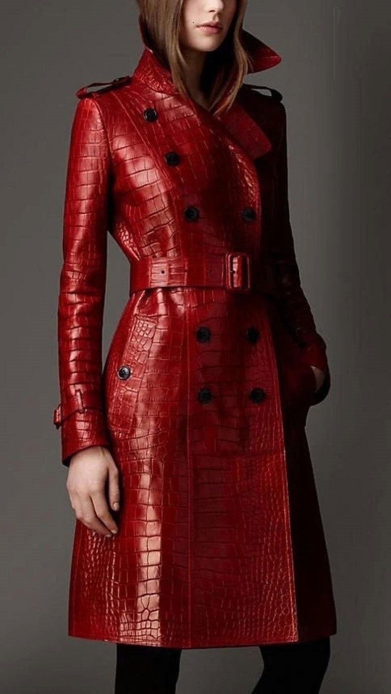 Stylish Ways to Wear a Red Trench Coat
This Season