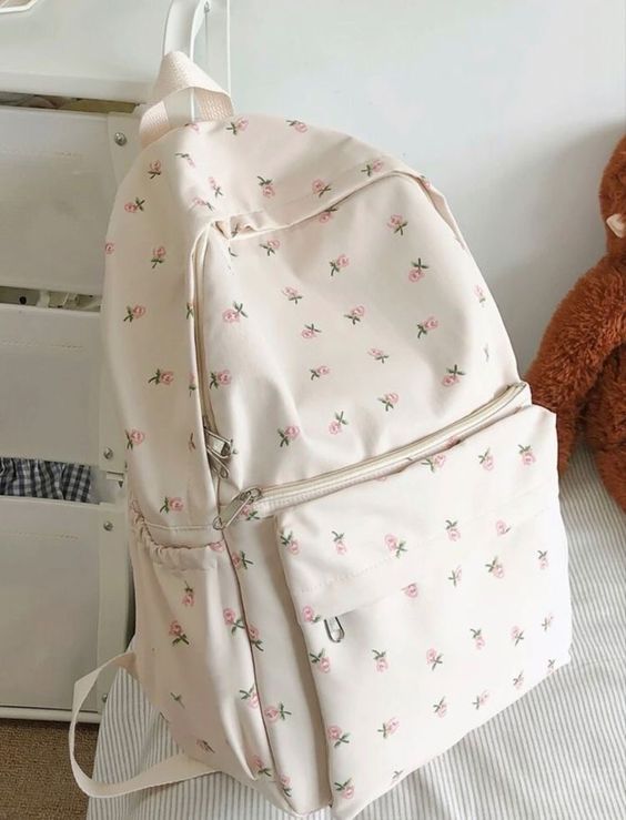 Buy school bags for your kids with
desired specifications