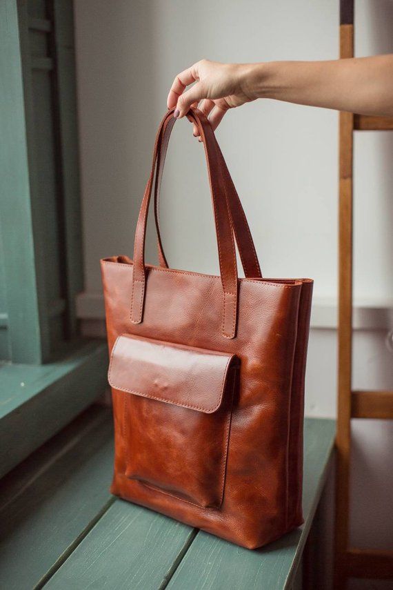 Chic Tote Bags for Women