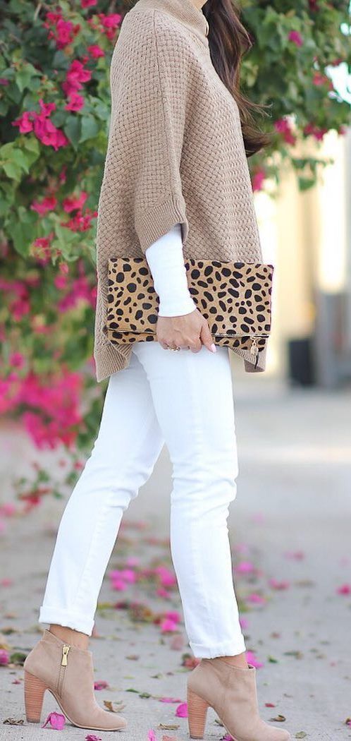 White Pants: A Wardrobe Essential for
Every Season